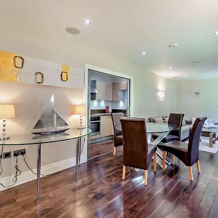 Hébergement de vacances 5 Bed In Otley Oc-95414 *