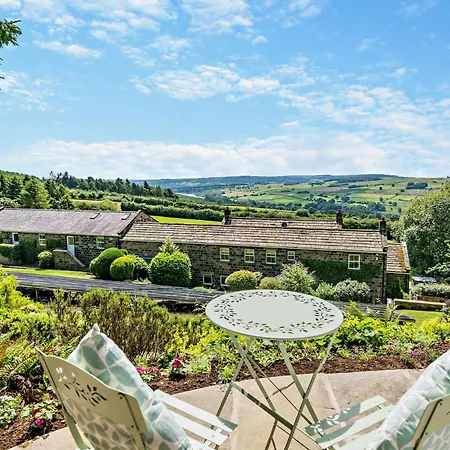 5 Bed In Otley Oc-95414 Hébergement de vacances Fewston
