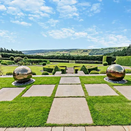 Дом отдыха 5 Bed In Harrogate 95414