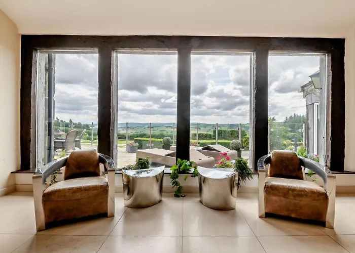 5 Bed In Otley Oc-95414 Hébergement de vacances *