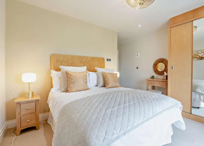 5 Bed In Otley Oc-95414 Hébergement de vacances *