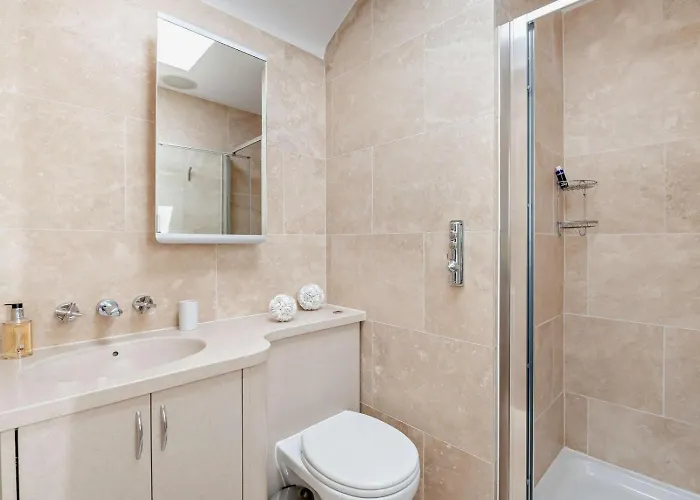 Hébergement de vacances 5 Bed In Otley Oc-95414 *