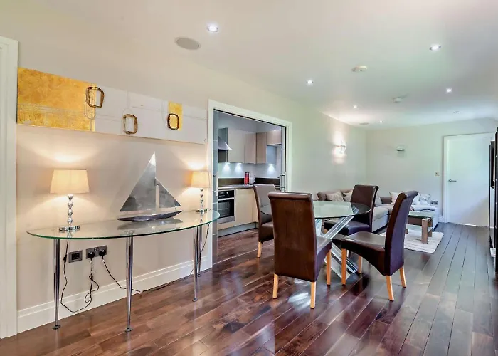 5 Bed In Otley Oc-95414 * Fewston