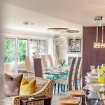 Holiday home 5 Bed In Otley Oc-95414 *