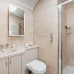 Holiday home 5 Bed In Otley Oc-95414 *