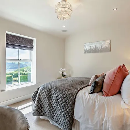 Holiday home 5 Bed In Otley Oc-95414